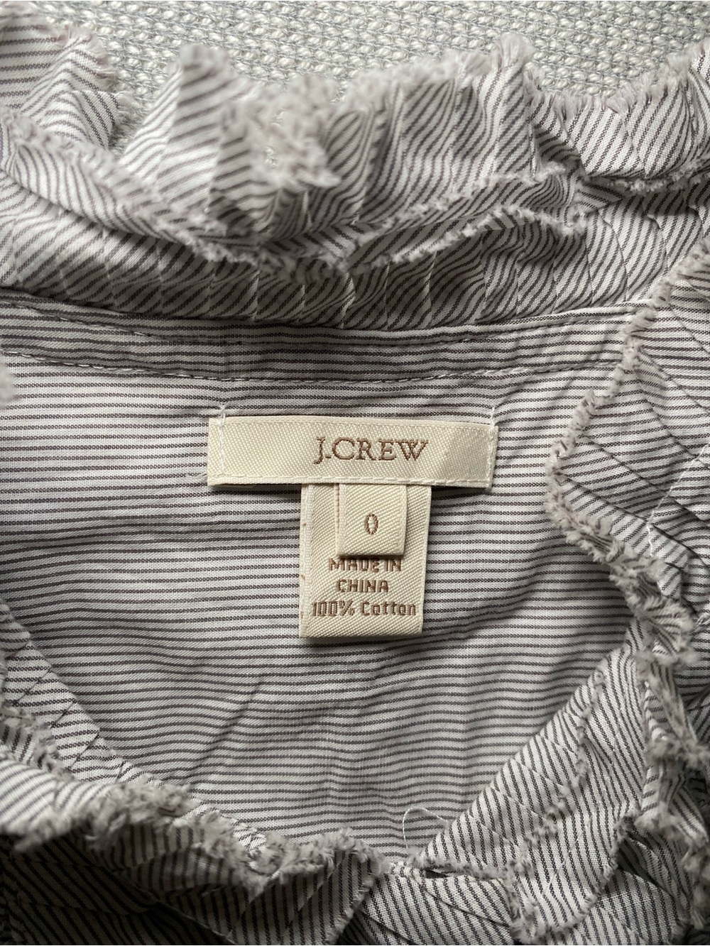 J Crew Pinstripe Cotton Ruffle Front Tuxedo Blouse Button Down Shirt Size 0 - Picture 6 of 6